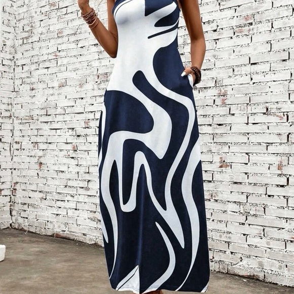 SEXY Graphic Print Criss Cross Halter Neck Hidden Pocket Maxi Dress *NEW* - Picture 3 of 8